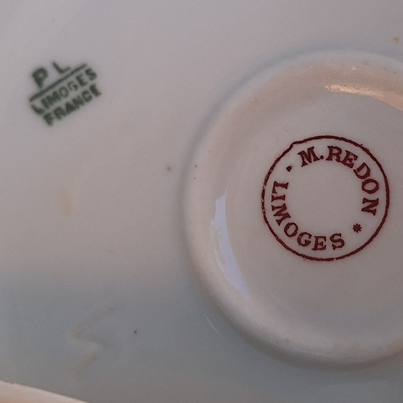 Limoges France Serving Bowl with Lid Pink Roses Gold Leaf Casserole Dish - Picture 8 of 15